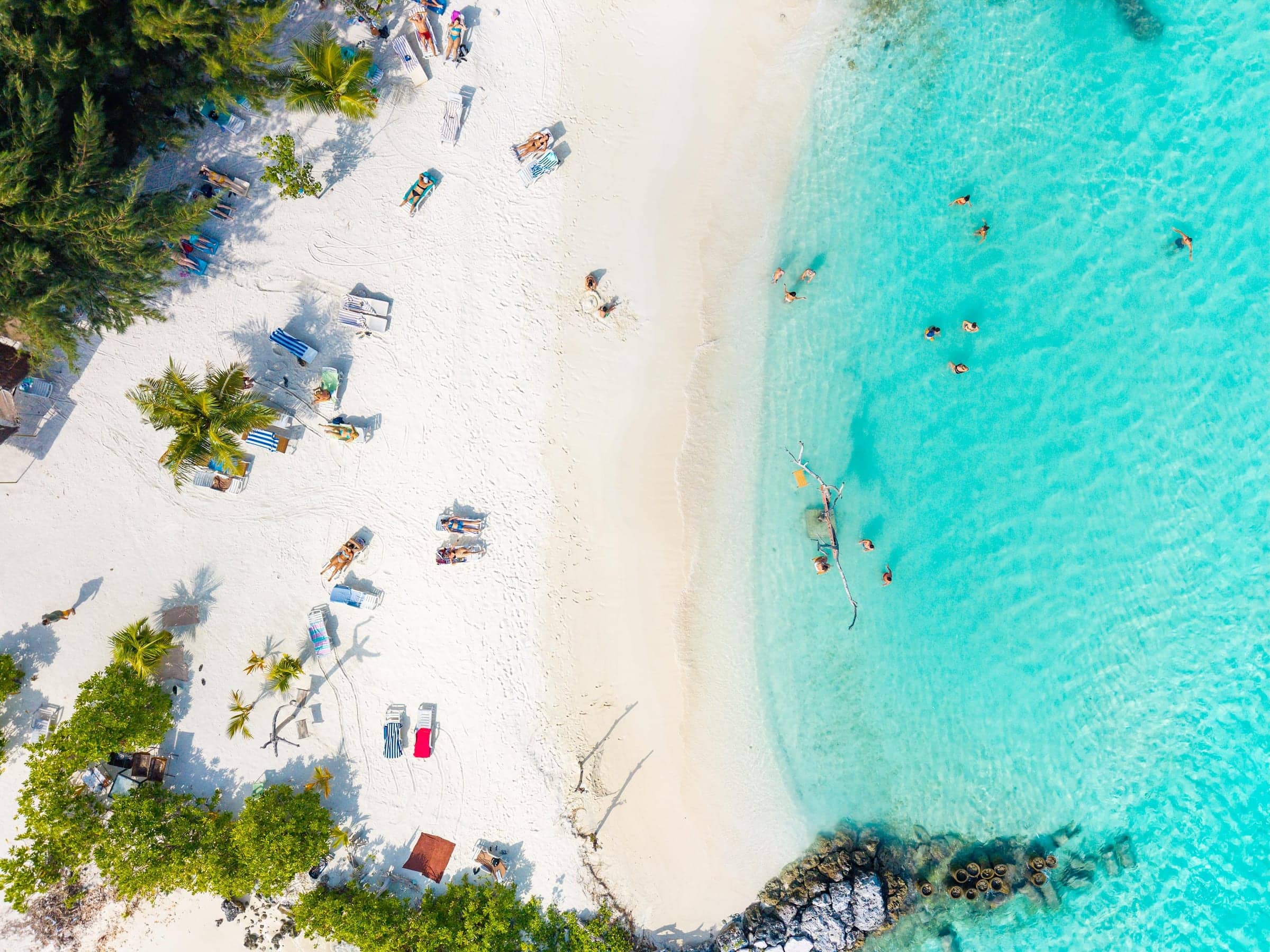 Aerial view of the beach and turquoise lagoon at Gaafaru, Kaafu Atoll
